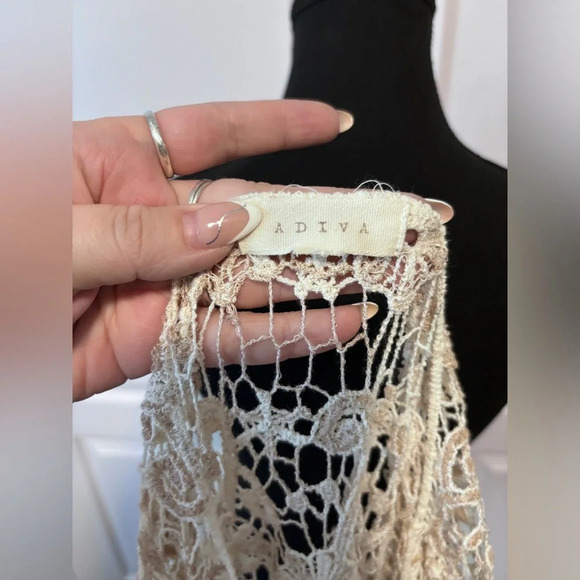 ADIVA  | Dainty Cream Crocheted Top | Size M (Approx) - Picture 5 of 7